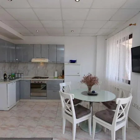 Apartment In - Insel Krk 44632 Silo (Krk)